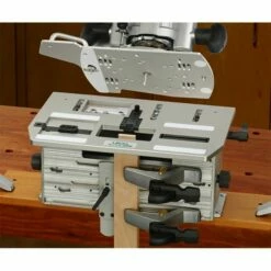 Leigh FMT PRO Mortise And Tenon Jig -tool Sales Store main fmtpro setupcuttingtenon 1 3 1 4