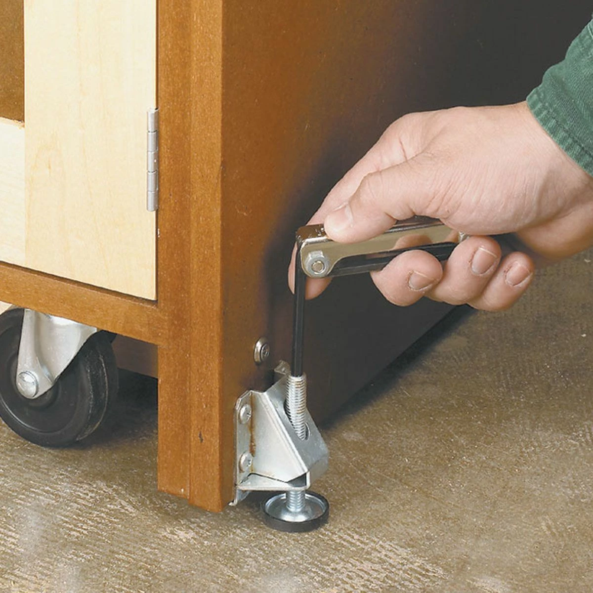 Woodsmith Mini-Lathe Stand Plan 4 Woodsmith Mini-Lathe Stand Plan - Image 4