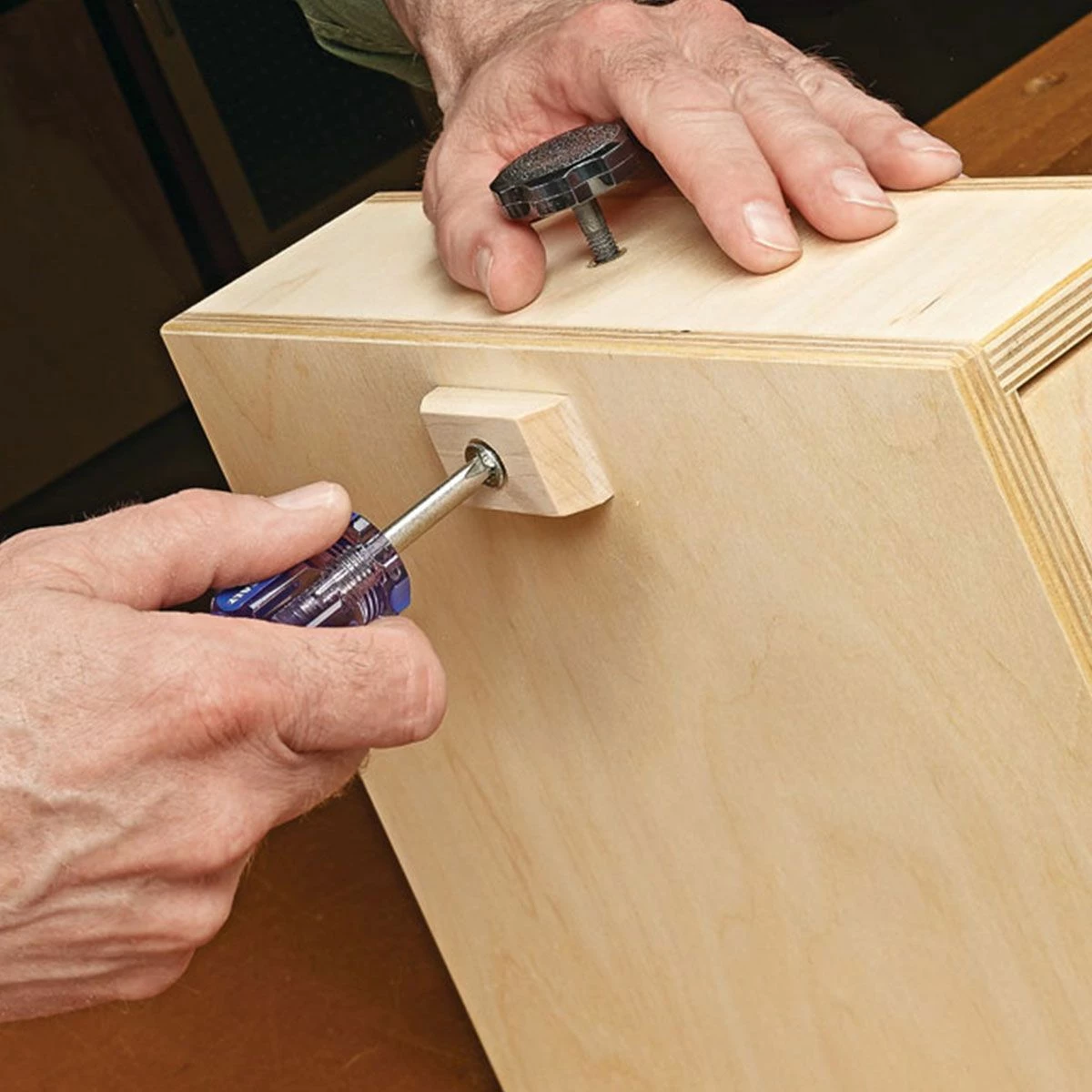 Woodsmith Pocket-Hole Jig Workstation Standard Plan & Premium Shop Drawings 3 Woodsmith Pocket-Hole Jig Workstation Standard Plan & Premium Shop Drawings - Image 3