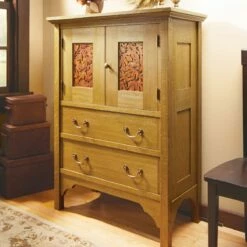 Woodsmith Byrdcliffe-Inspired Linen Press Standard Plan & Premium Shop Drawings